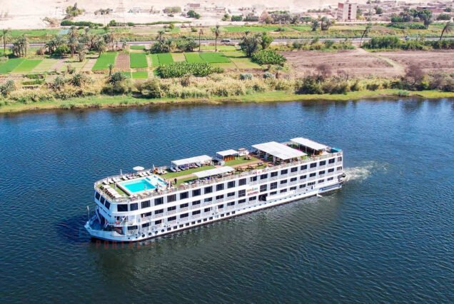 4-Day Nile Cruise from Aswan to Luxor with Hot Air Balloon & Abu Simbel